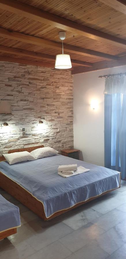 Evi Studios & Apartments Naxos City Esterno foto