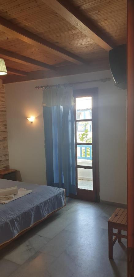 Evi Studios & Apartments Naxos City Esterno foto
